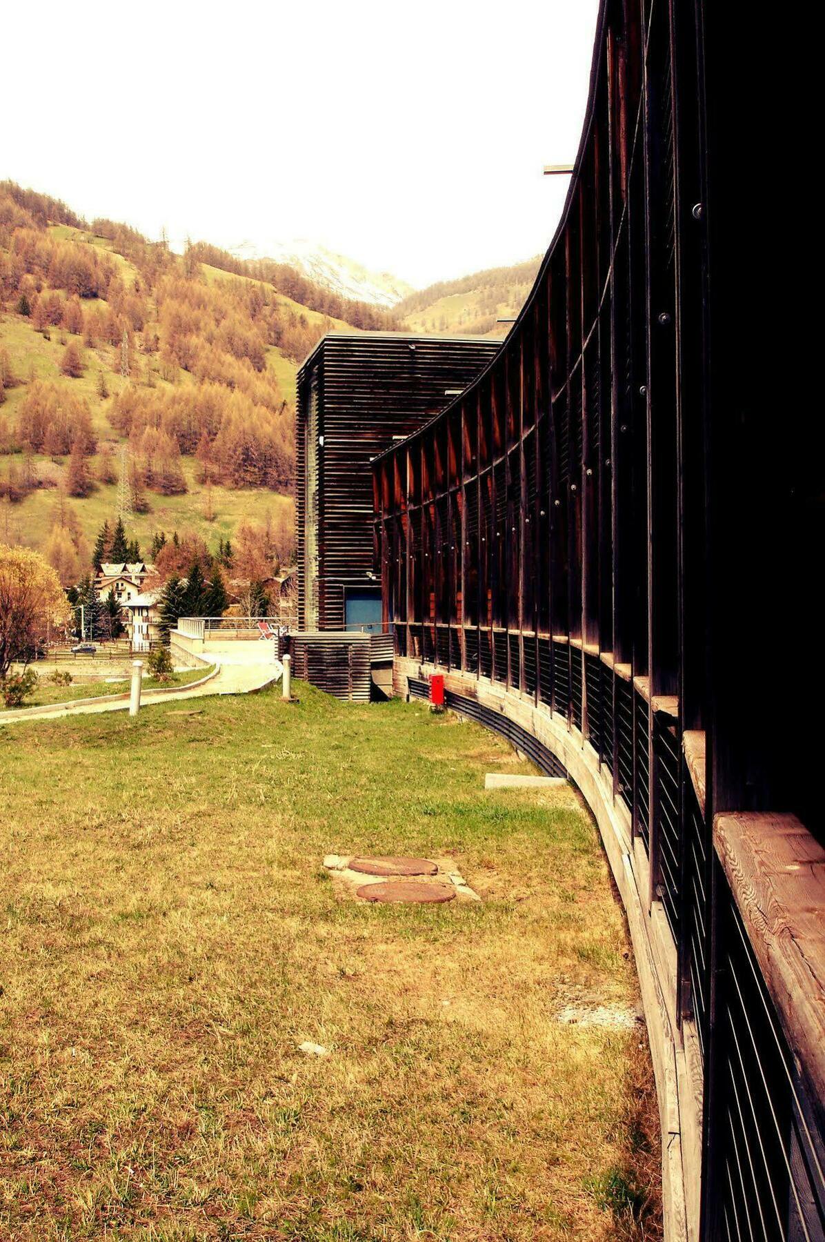 Pragelato Ski Jumping Hotel Bagian luar foto
