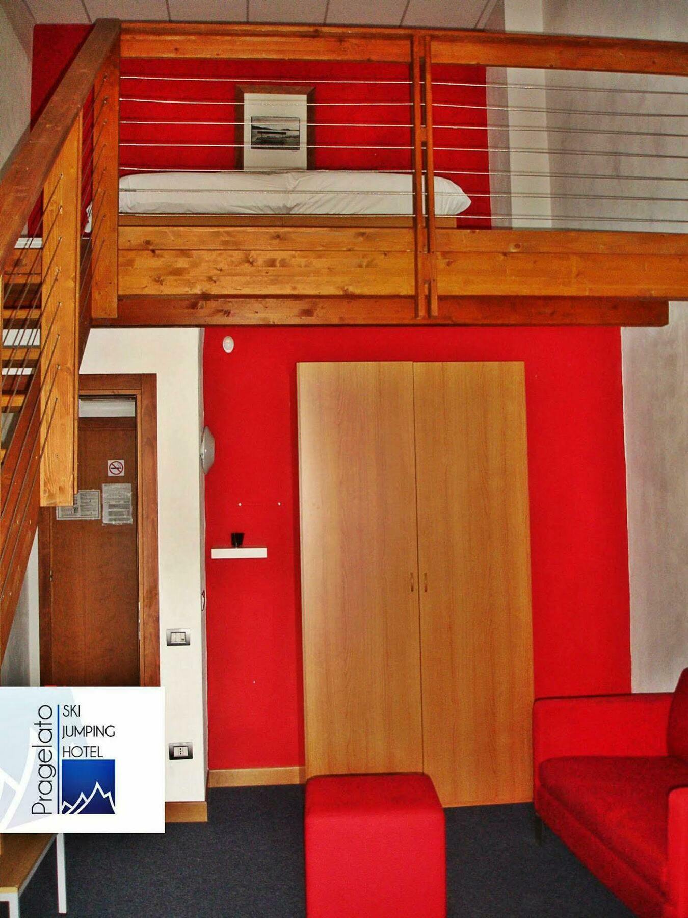 Pragelato Ski Jumping Hotel Bagian luar foto